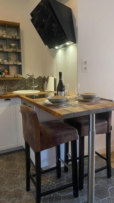Sejour Detente Au Coeur De Macon Spa,Cine,Bouteille Offerte 外观 照片