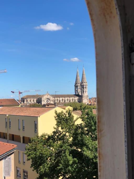Sejour Detente Au Coeur De Macon Spa,Cine,Bouteille Offerte 外观 照片